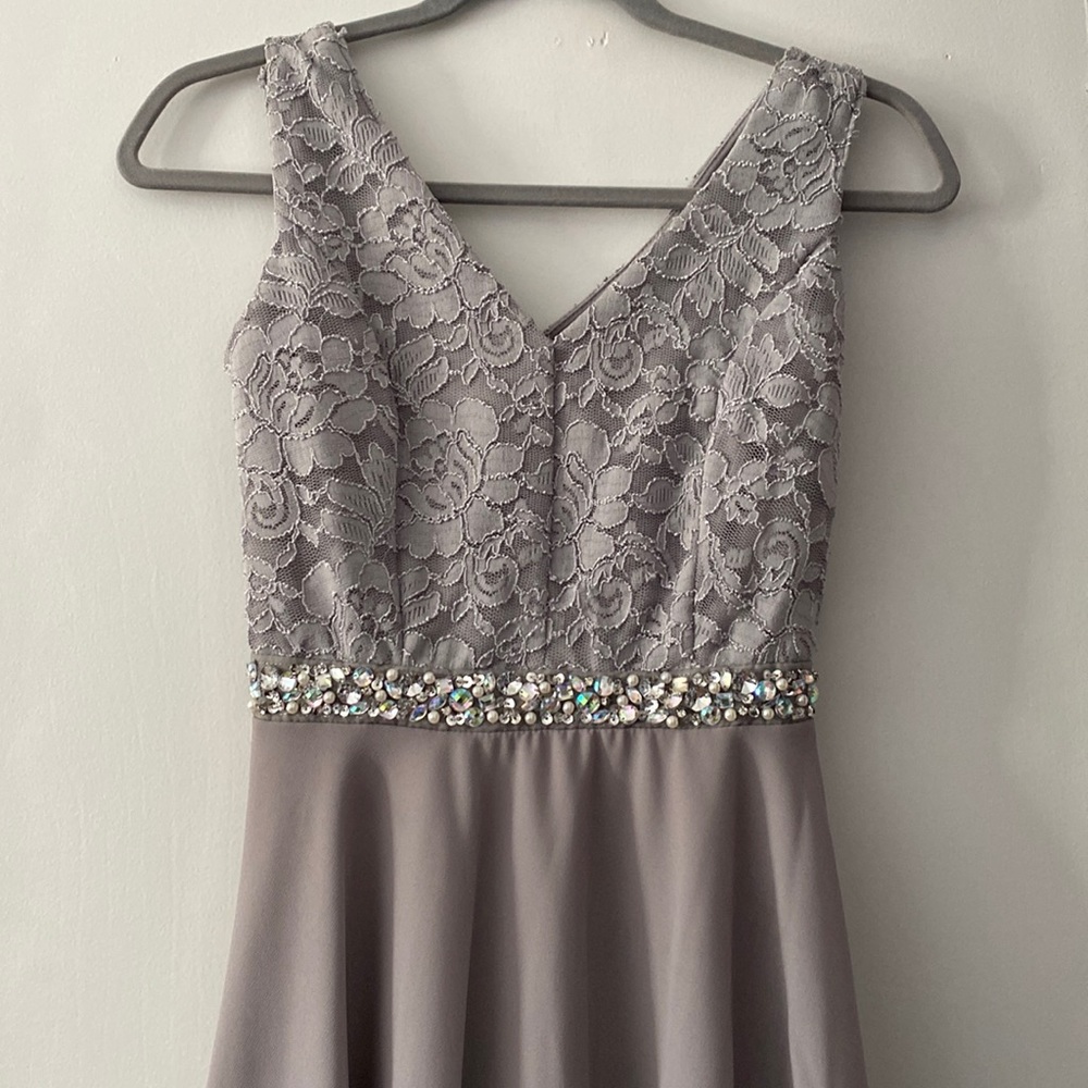 grey dress